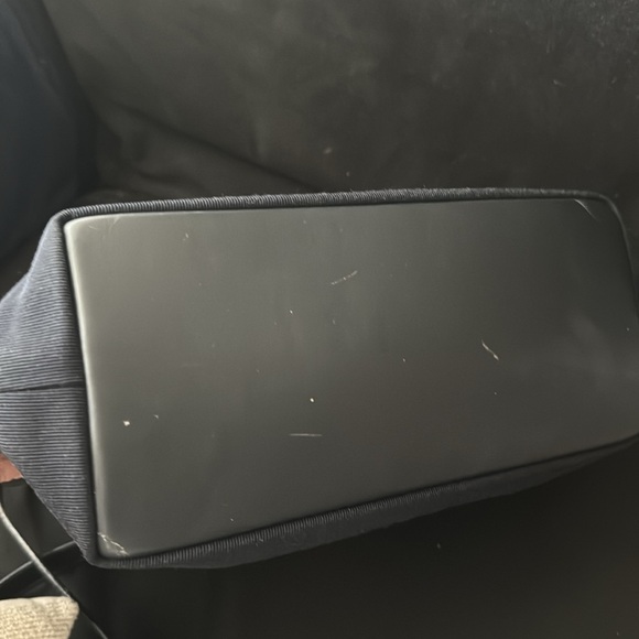 Salvatorre Ferragamo Canvas Handbag with strap - Picture 6 of 11